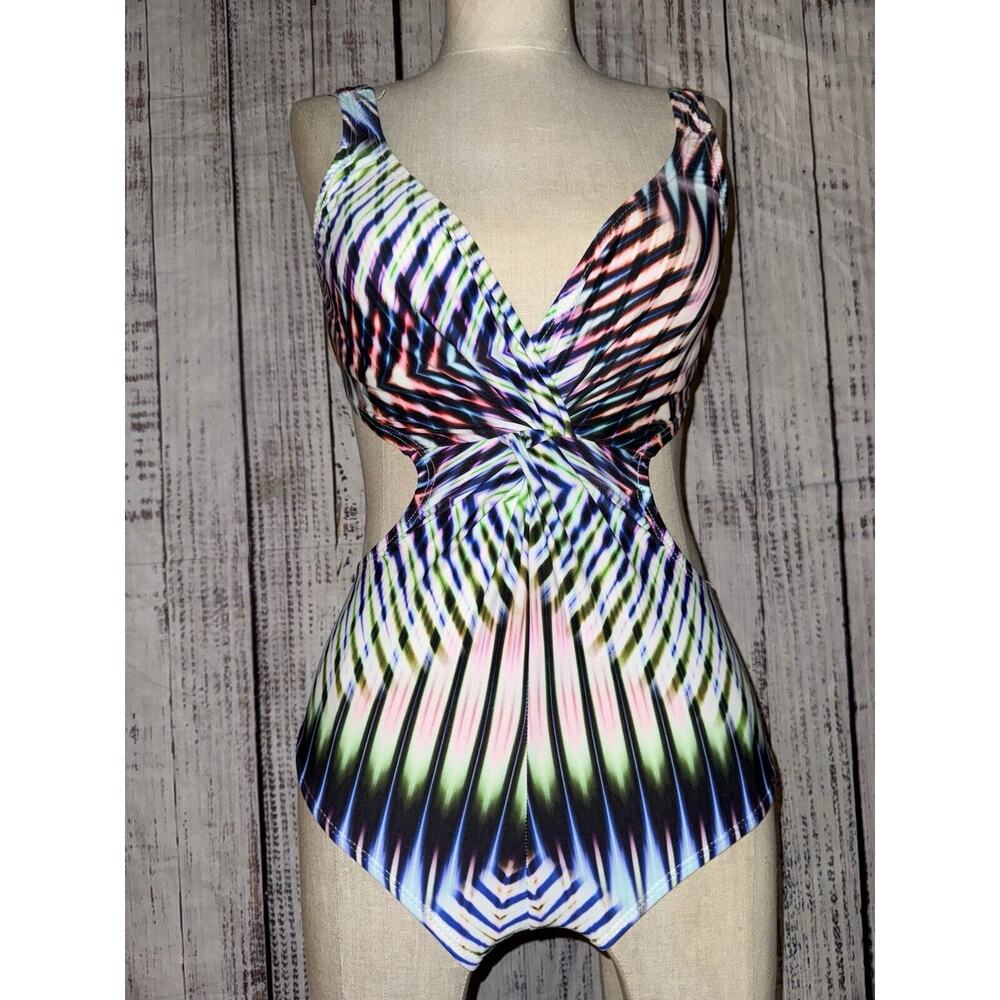 Shoshanna Women’s One Piece Swim Colorful‎ Print Multi Size 6 USA Cutouts V Neck